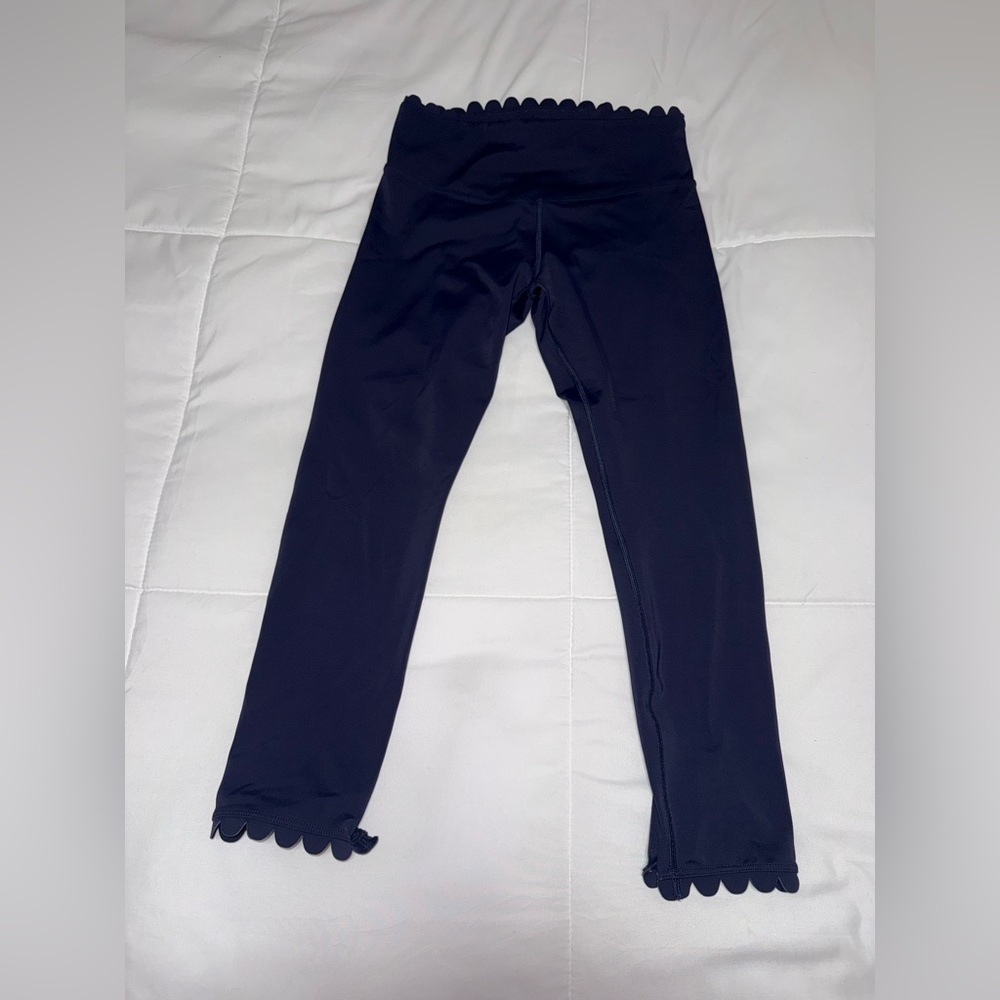 L'URV Navy Scallop Trim High-Waist Leggings